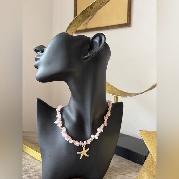 Pink and Gold Starfish Necklace N838 - Picture 4 of 5